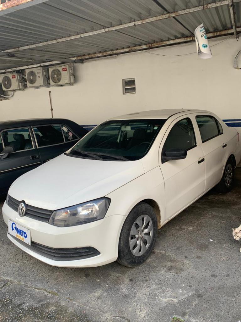 Volkswagen Voyage 2015