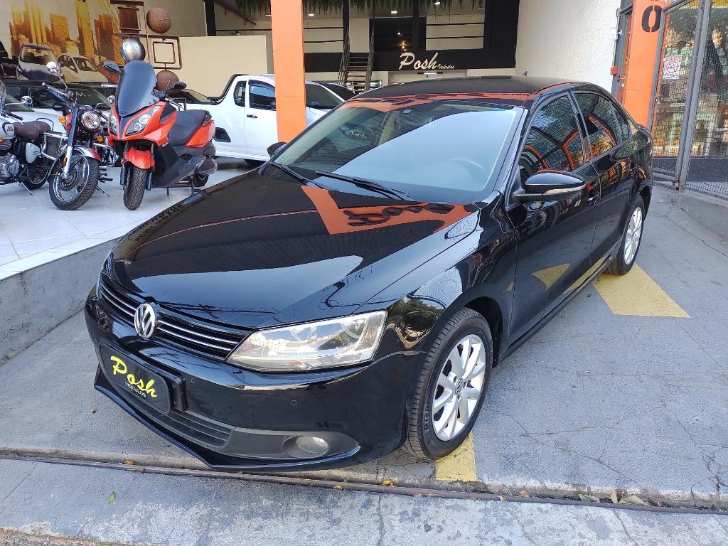 Volkswagen Jetta COMFORTLINE 2.0 8V FLEX 2014