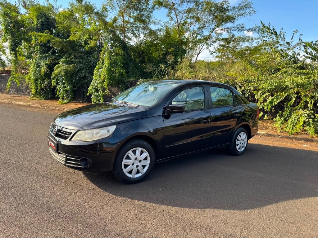 Volkswagen Voyage VOYAGE SELEÇÃO 1.0 Mi Total Flex 8V 4p 2011