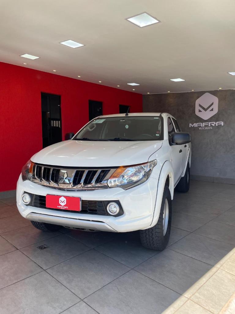 Mitsubishi L200 OTHERS 2023