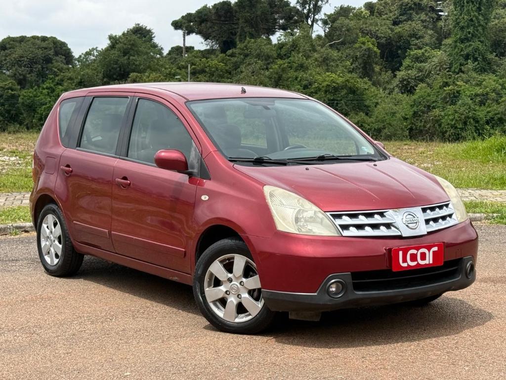 Nissan Livina 1.8 16V AT FLEX 2010