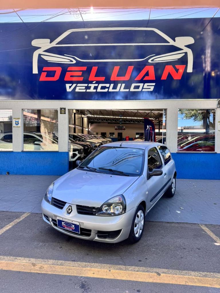 Renault Clio AUTHENTIQUE HI-FLEX 1.0 16V 3P 2011