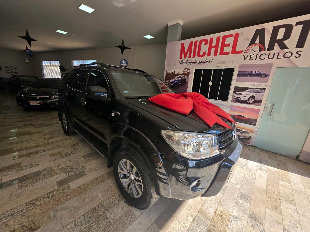 Toyota Hilux Sw4 2.7 Sr Auto - Automática