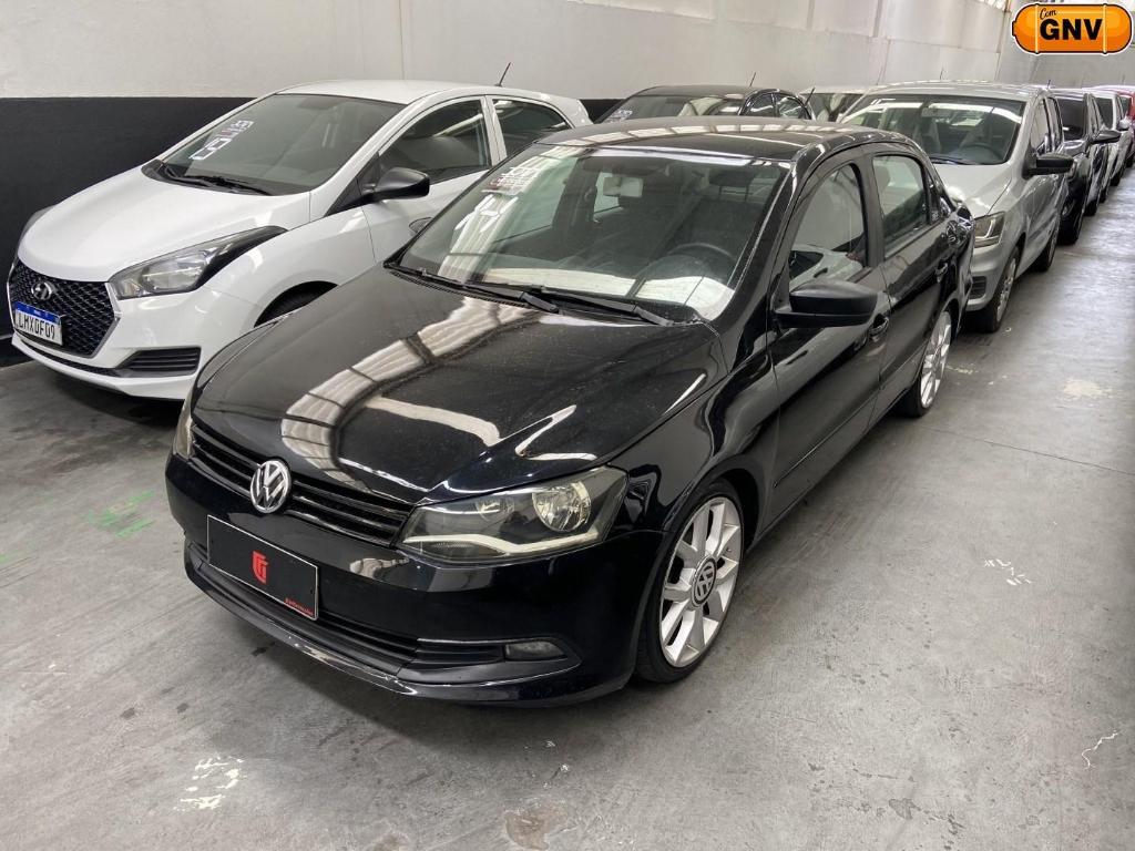 Volkswagen Voyage 1.0 Tec Total Flex 2014