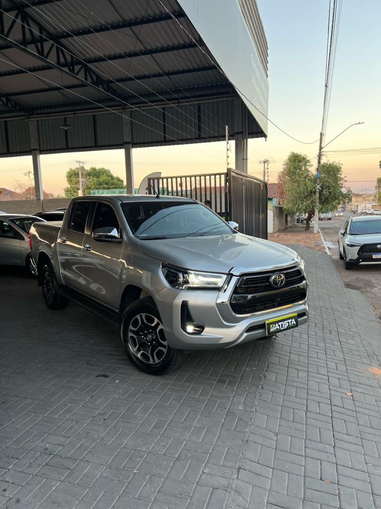 Toyota Hilux CD SRX 4X4 2.8 TB AT 2023