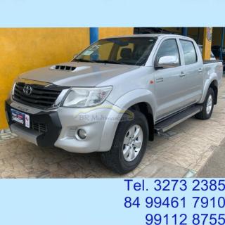 Foto do veículo Toyota Hilux 3.0 4x4 8v 4p Manual