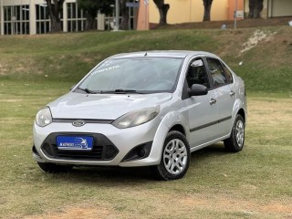 Foto do veículo Ford Fiesta Sedan 1.6 16v Flex Mec.