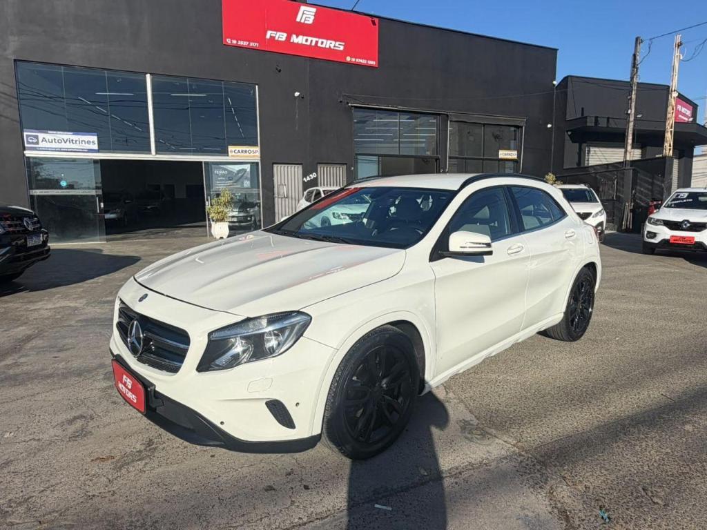 Mercedes-Benz Gla 200 ADVANCE 1.6 TB 2015