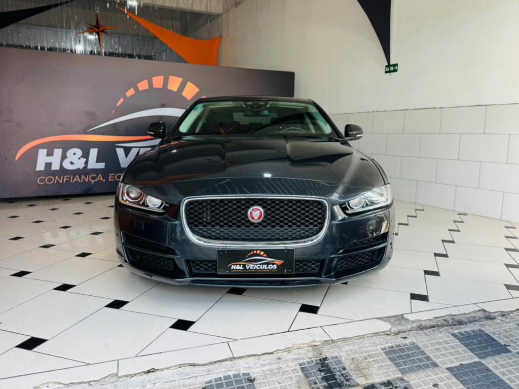 JAGUAR Xe 2017