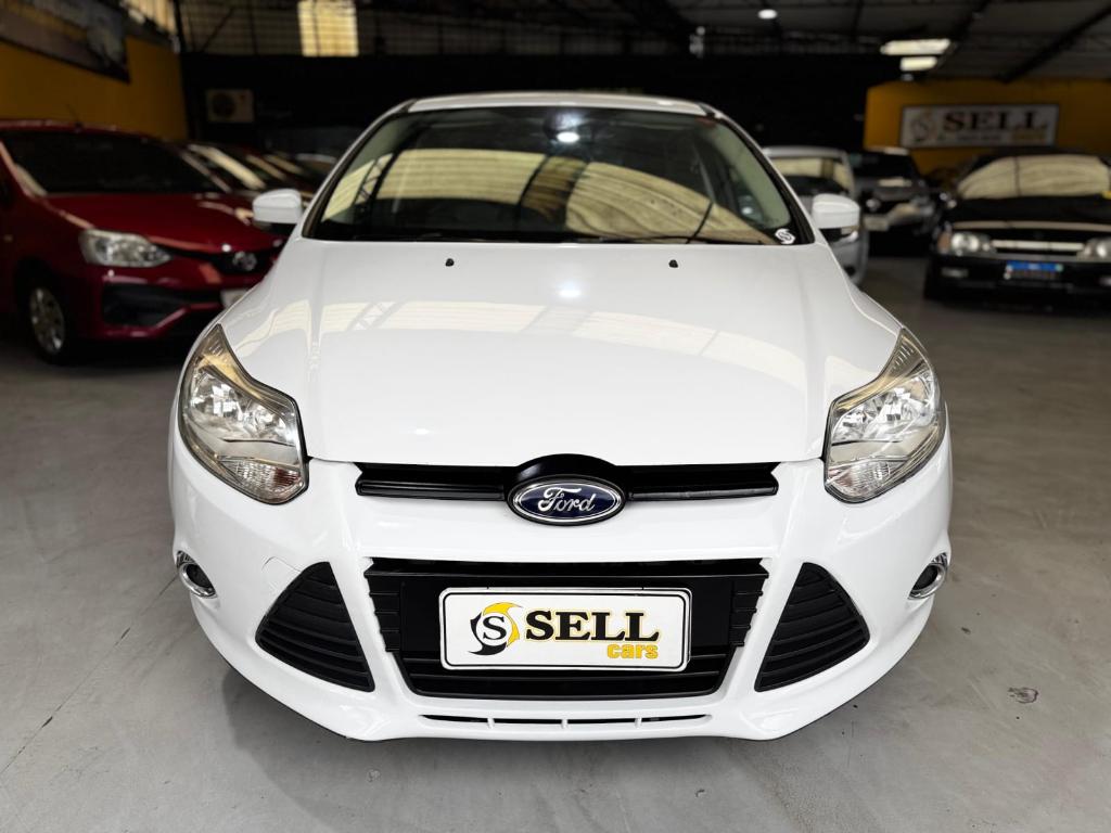 Ford Focus 2.0 S SEDAN 16V FLEX 4P POWERSHIFT 2014