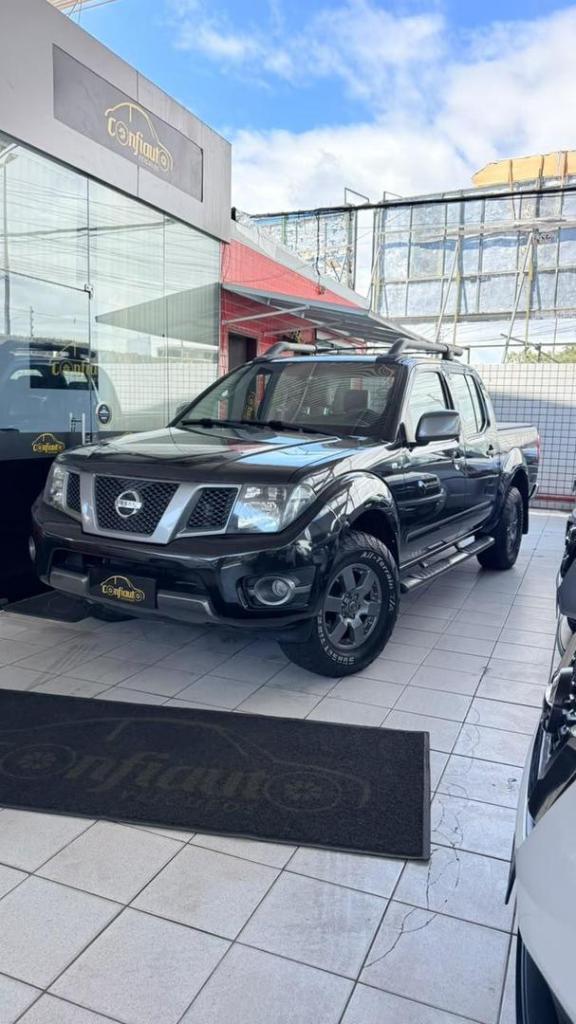 Nissan Frontier 2.5 Td Cd Platinum 4wd 2014