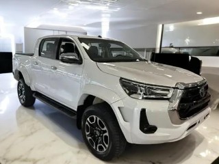 Foto do veículo Toyota Hilux 2.8 Srx 4x4 Cd 16v 4p Automático