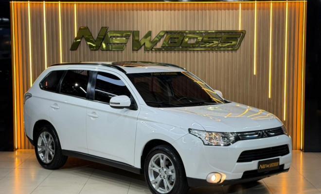 Mitsubishi Outlander OUTLANDER 2.0 16V 160cv Aut. 2015