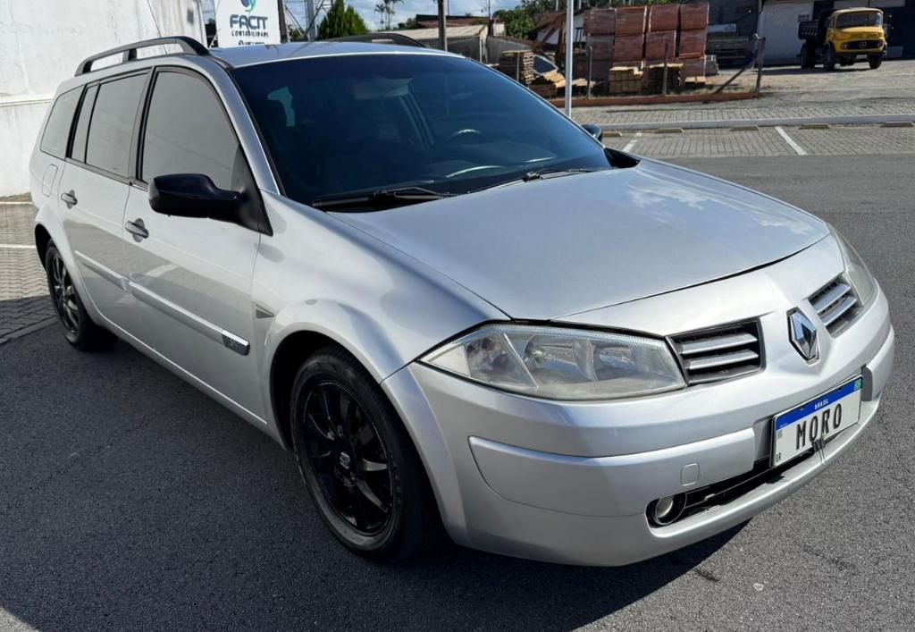 Renault Megane Megane Grand Tour Dynam. Hi-Flex 1.6 16V 2012