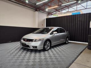 Foto do veículo Honda Civic 2.0 I-vtec Si