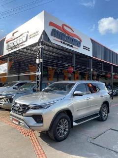 Foto do veículo Toyota Hilux Sw4 Srx 4x4 2.8 Tdi 16v Dies. Aut.