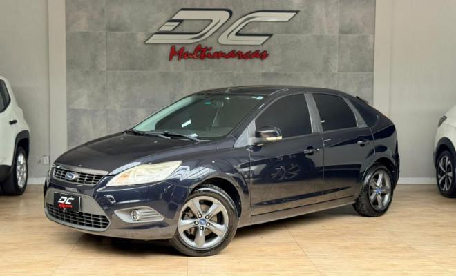 Ford Focus Focus 1.6 S/SE/SE Plus Flex 8V/16V  5p 2013