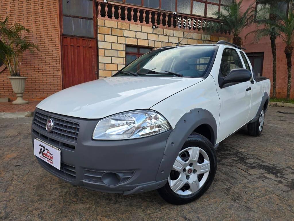 Fiat Strada 2013