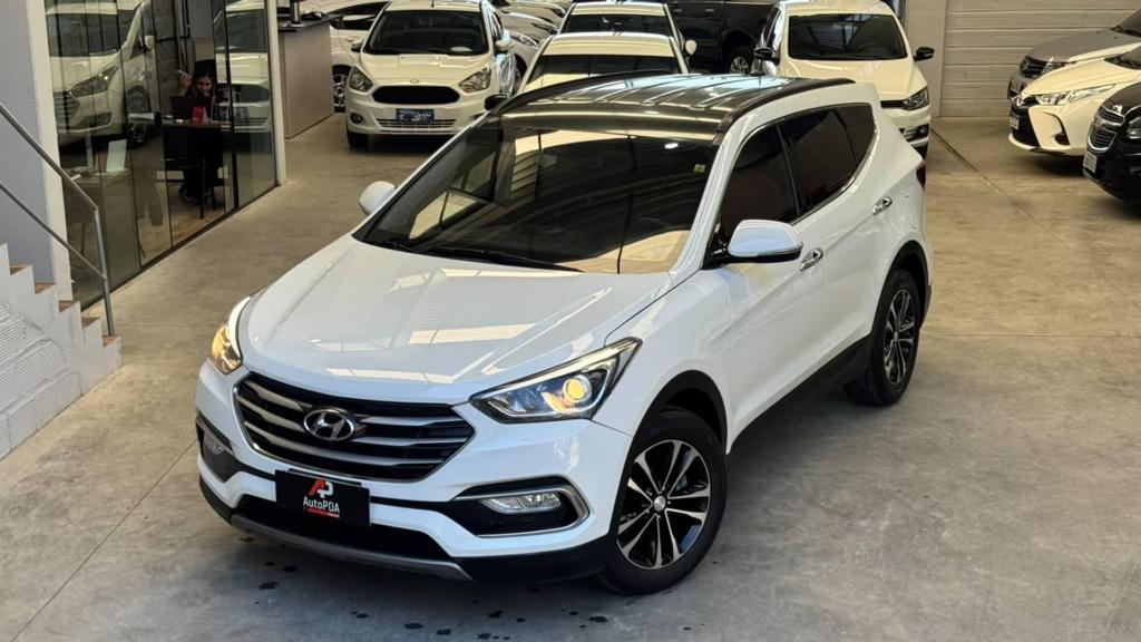 Hyundai Santa