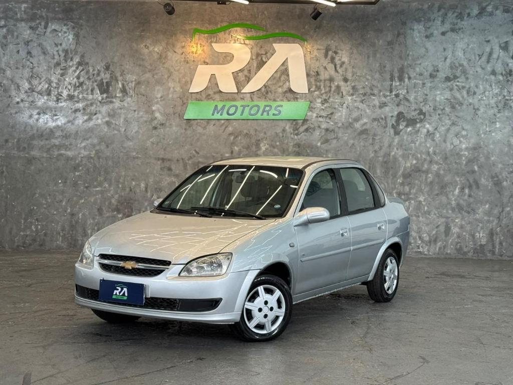 Chevrolet Classic ADVANTAGE 1.0 VHC FLEXPOWER 4P 2011