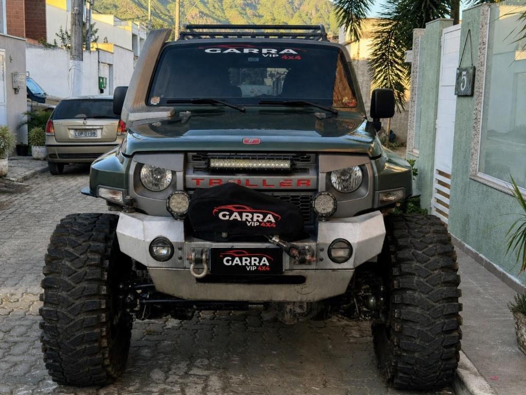 Troller T-4 2016