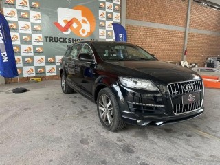 Foto do veículo Audi Q7 3.0 V6 Tfsi Quat.tip.5p/perf.(híb.)