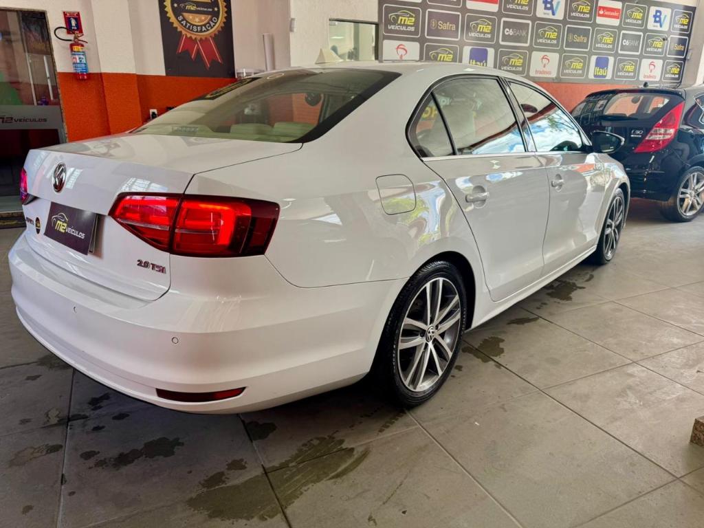 Volkswagen Jetta HIGHLINE 2.0 TSI 211CV DSG 2016