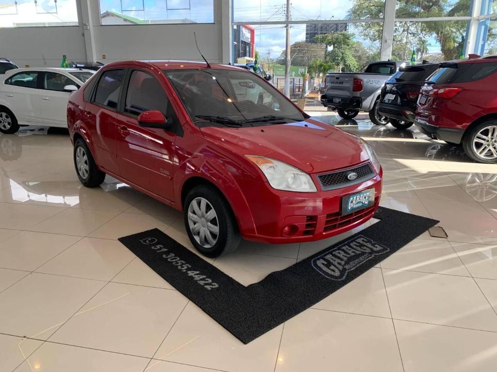 Ford Fiesta Fiesta Sedan 1.0 8V Flex 4p 2010
