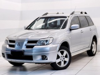 Foto do veículo Mitsubishi Airtrek 2.4 16v 163cv/136cv 4x4 5p Aut.