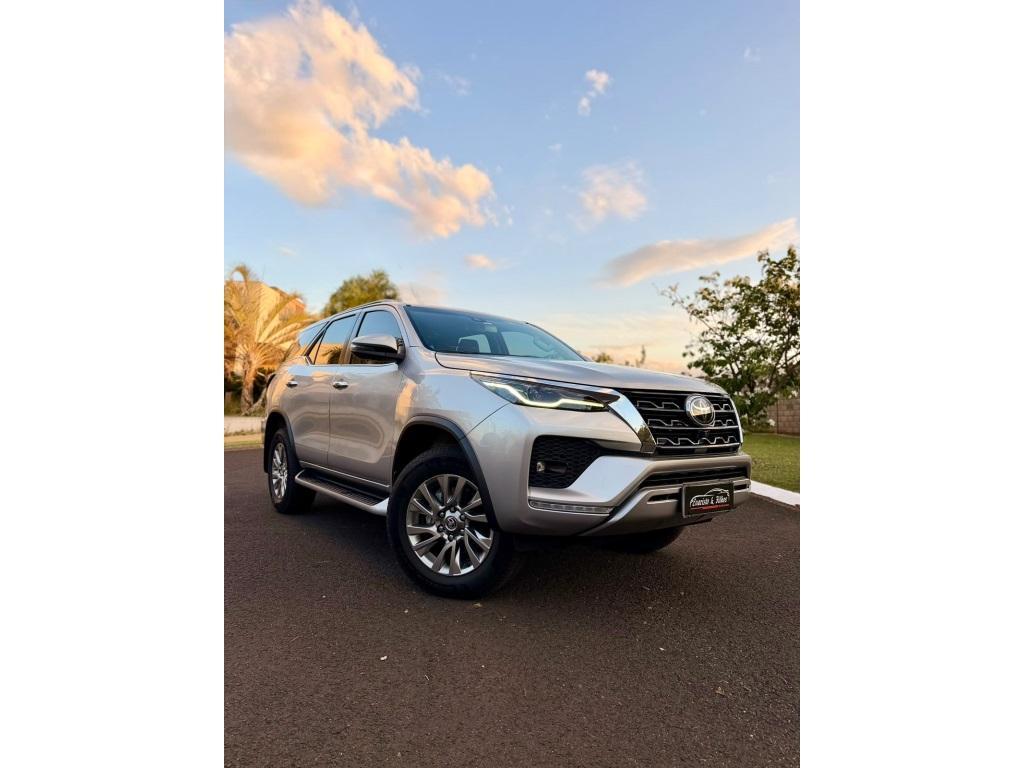 Toyota Sw4 Hilux SW4 SRX 4x4 2.8 TDI 16V Dies. Aut. 2023