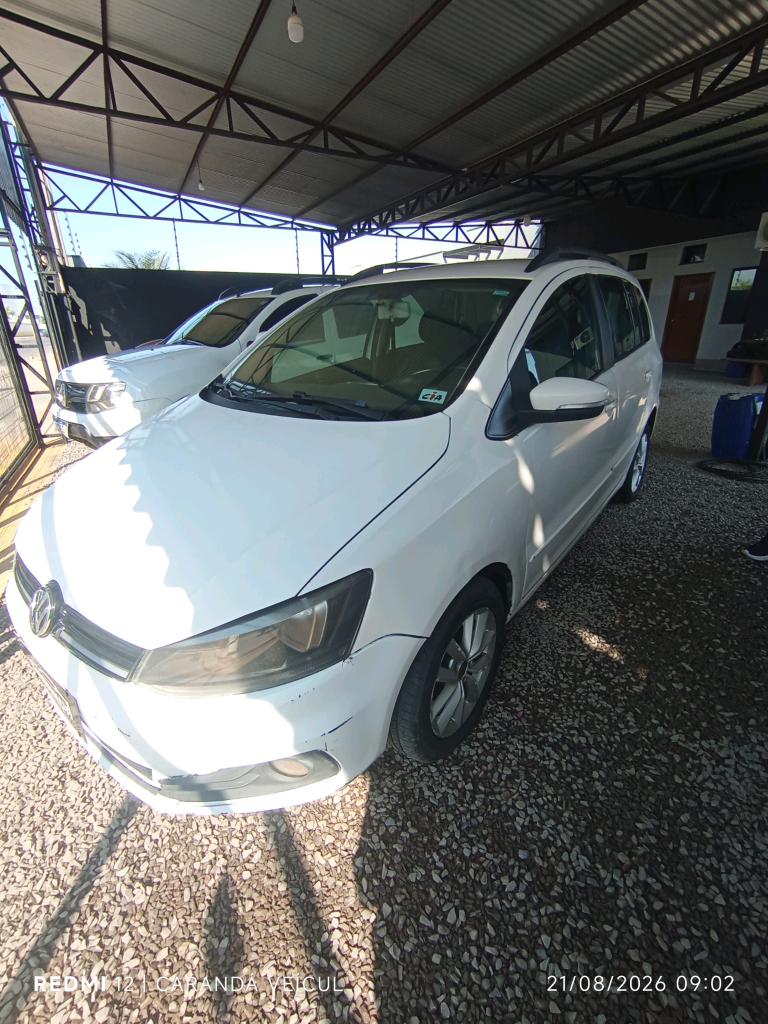 Volkswagen Spacefox COMFORTLINE 1.6 8V VHT FLEX 2015