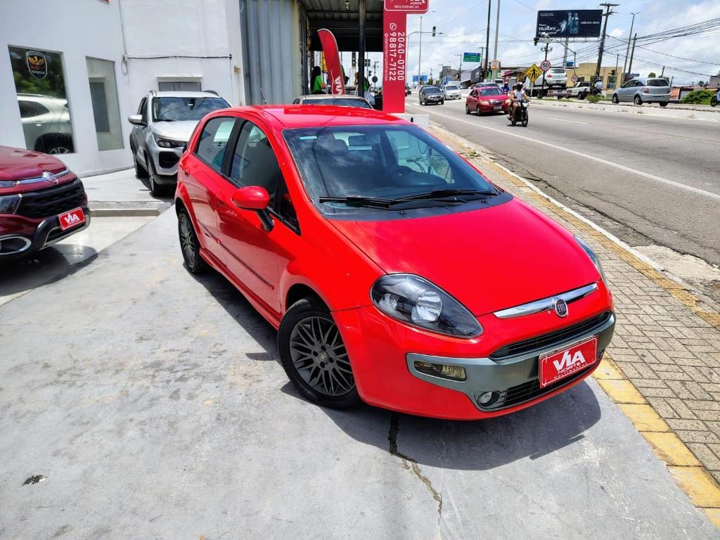 Fiat Punto SPORTING 1.8 16V FLEX 2015