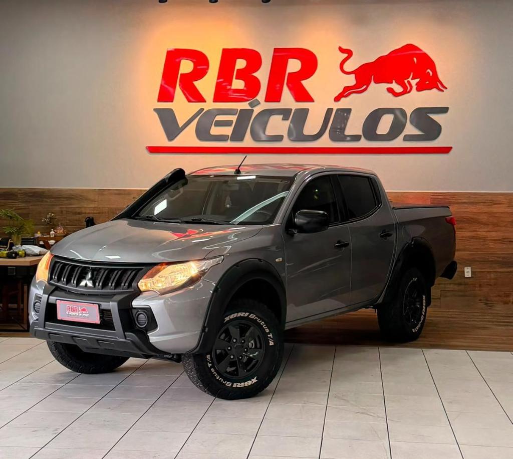 Mitsubishi L200 2022
