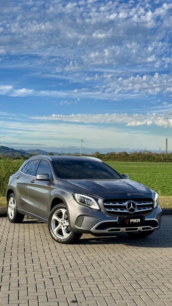 Mercedes -benz Gla 200 Advance