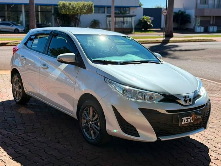 Toyota Yaris XL 1.5 CVT 2022