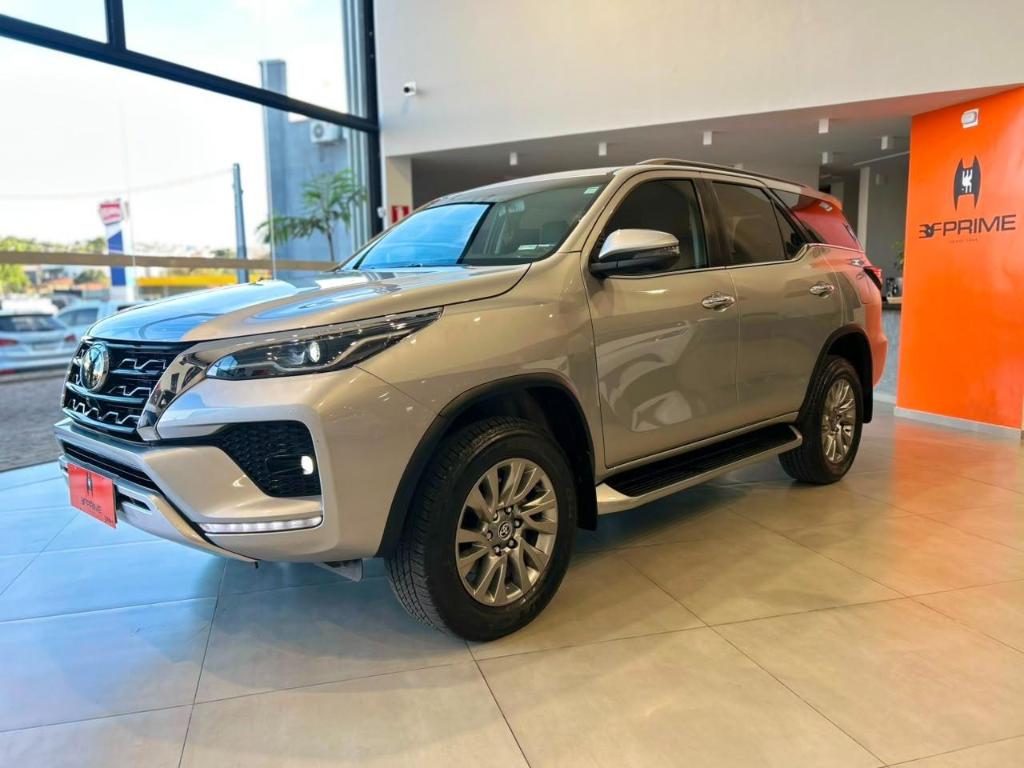 Toyota Hilux Sw4 2024