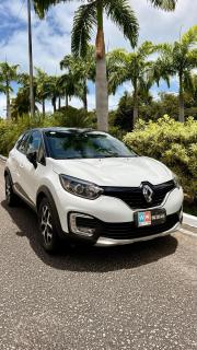 Foto do veículo Renault Captur Intense 1.6 16v Flex 5p Aut.