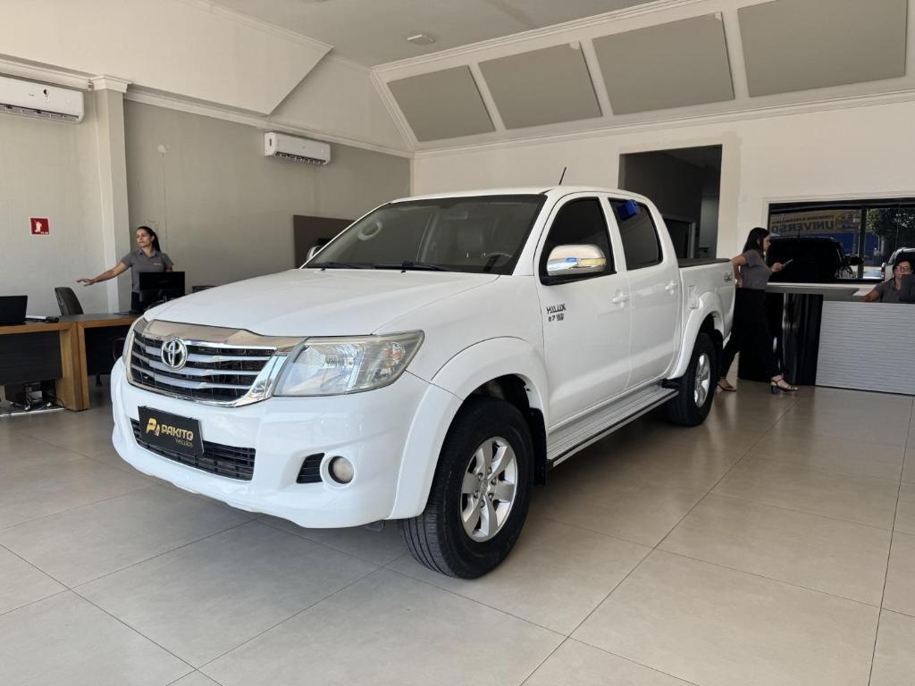 Toyota Hilux 2.7 SRV 4X2 CD 16V FLEX 4P AUTOMÁTICO 2015