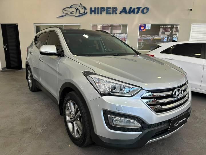 Hyundai Santa