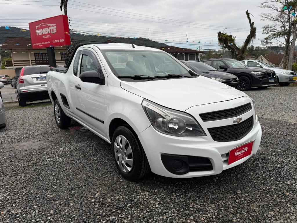 Chevrolet Montana MONTANA LS 1.4 ECONOFLEX 8V 2p 2013