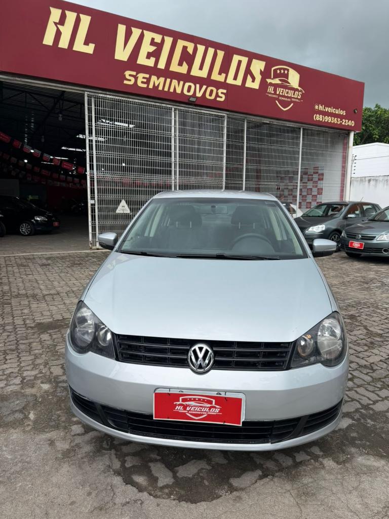 Volkswagen Polo 1.6 16V FLEX 2013
