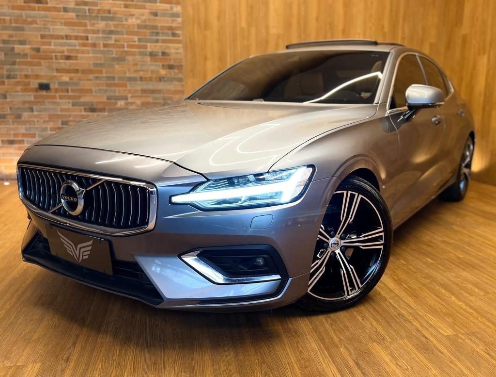 Volvo S60 S60 T-5 INSCRIPTION 2.0 254cv 4p 2020