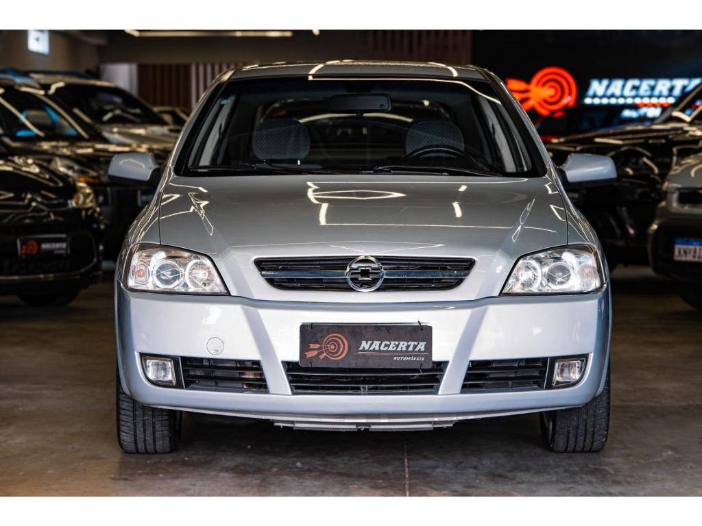 Chevrolet Astra Astra 2.0/ CD 2.0 8V 3p Aut. 2003