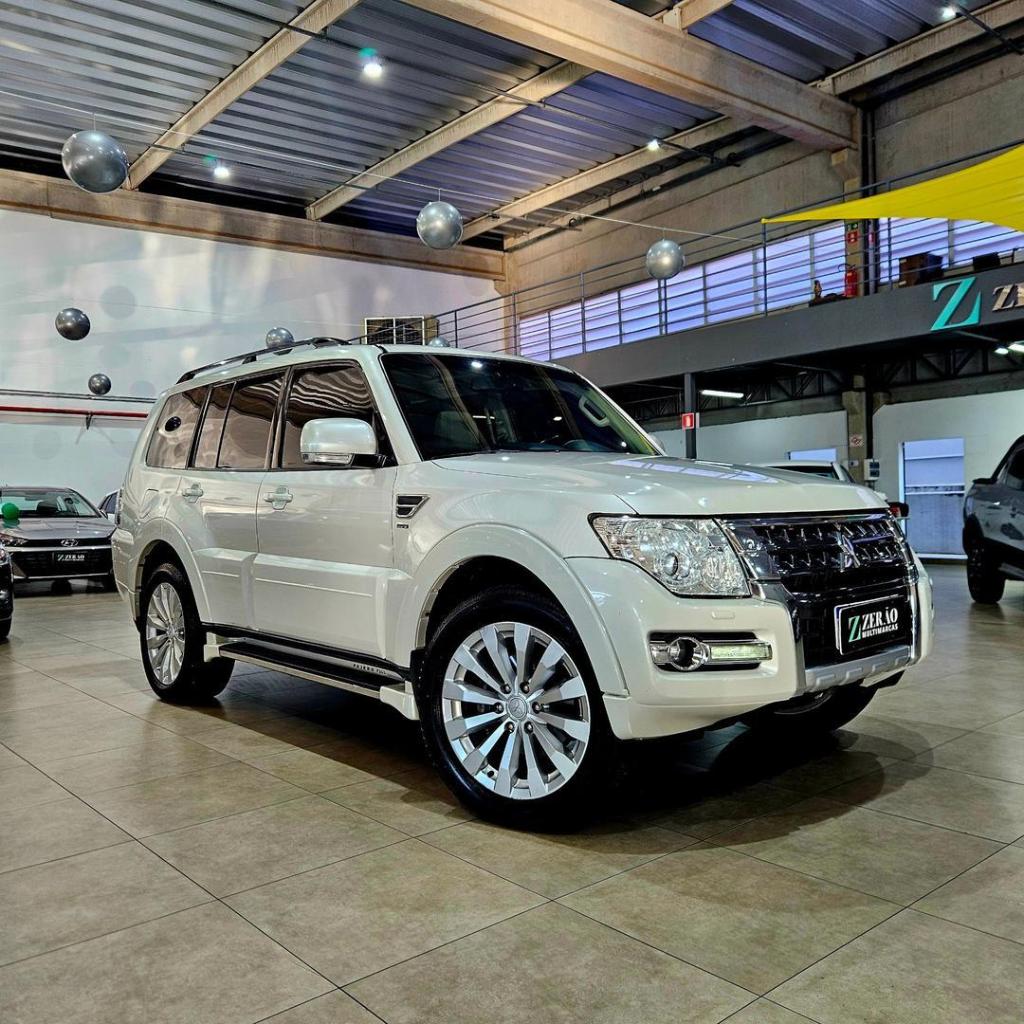 Mitsubishi Pajero 2017