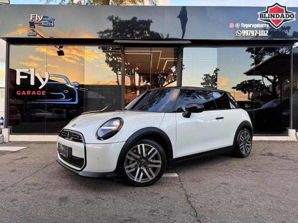 Mini Cooper 2025