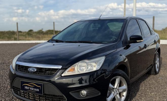 Ford Focus Focus Sedan 2.0 16V/2.0 16V Flex 4p Aut. 2011