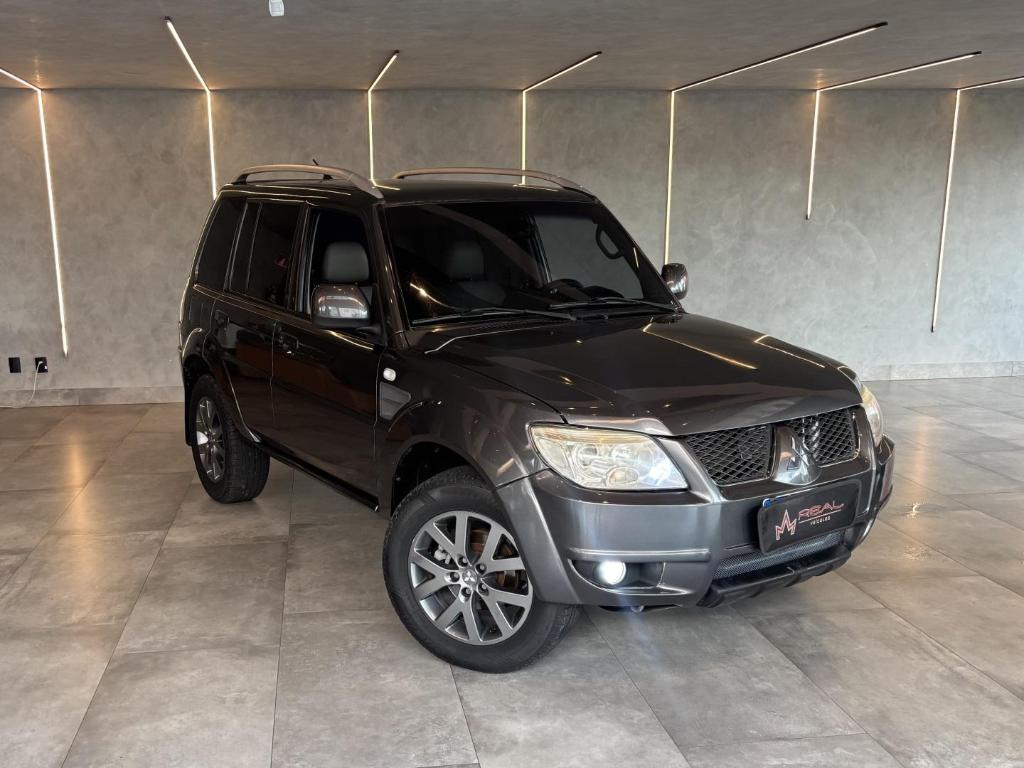 Mitsubishi Pajero Tr4 2.0/2.0 Flex 16v 4x4 Aut. 2014