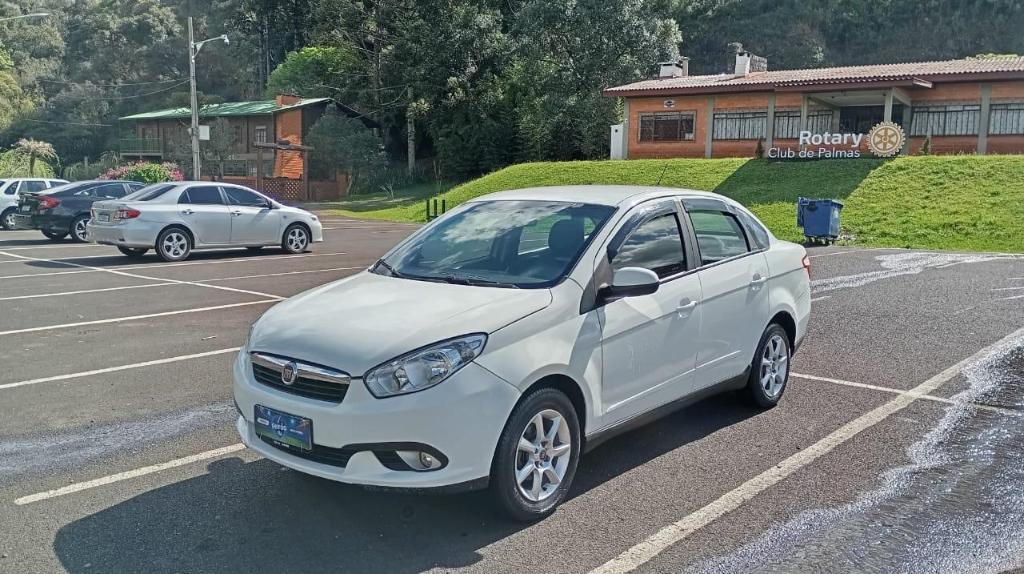 Fiat Siena Essence Dualogic