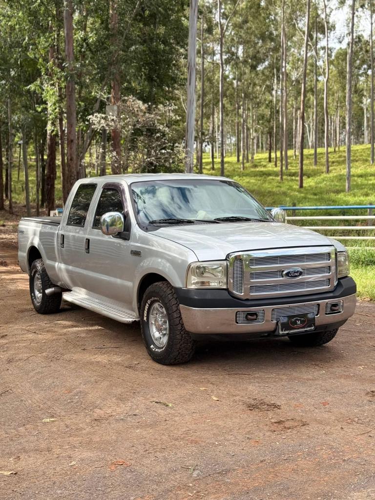 Ford F-250 CD XLT 4.2 TB 2005