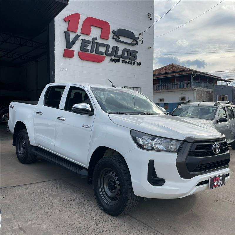 Toyota Hilux 2023